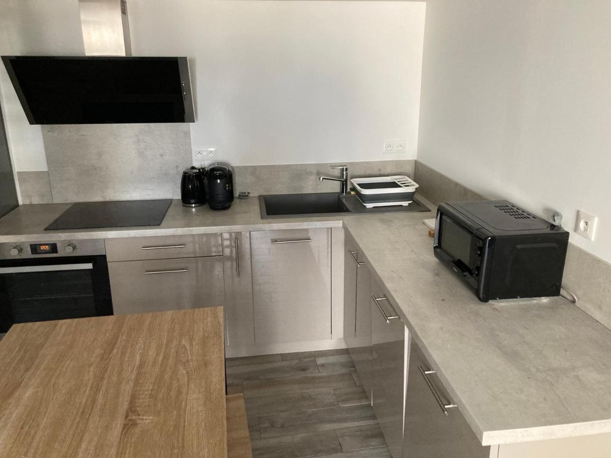 Studio Meuble Du Bourg Puymiclan Zewnętrze zdjęcie