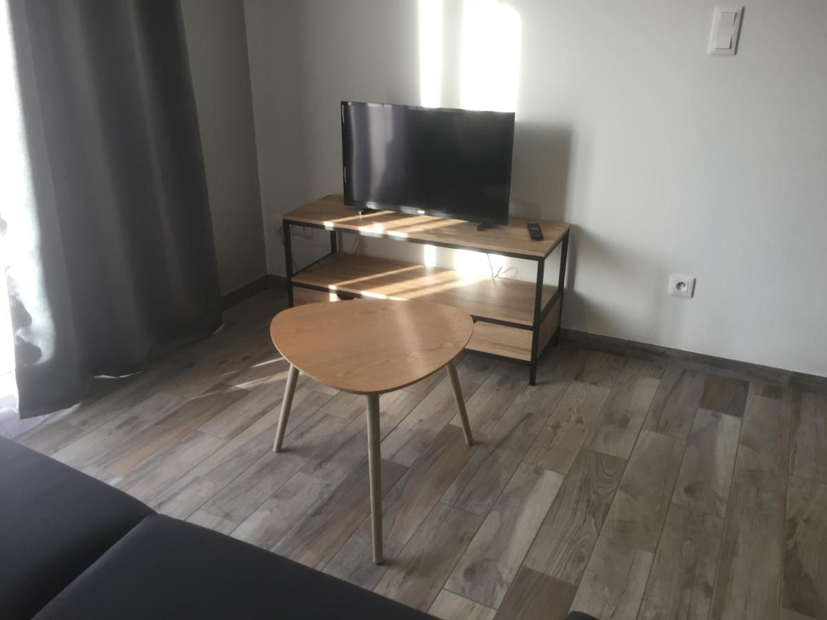 Studio Meuble Du Bourg Puymiclan Zewnętrze zdjęcie