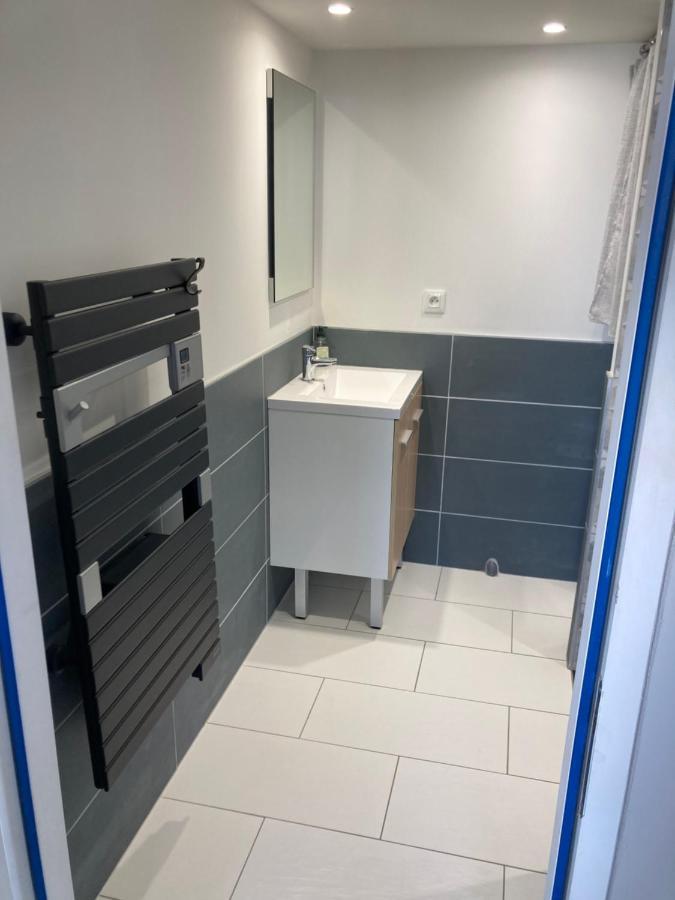 Studio Meuble Du Bourg Puymiclan Zewnętrze zdjęcie